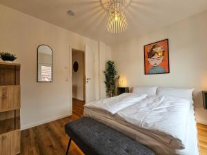 BETTER l modern apartment l Tischkicker