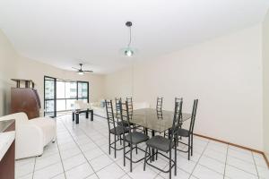 Apto Quadra Mar 1sui+2qua a 50m Praia Central BC