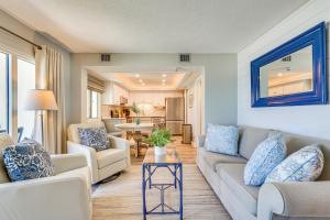 Beachfront Panama City Condo with Balcony and Views!