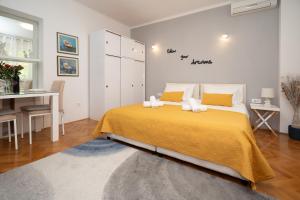 Nena studio apartment