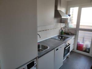 apartamento familiar con piscina licencia 14721