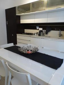 Design & Fashion District Apartment