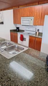 Incredible 1 BED 1 BTH • Brickell • Ocean View