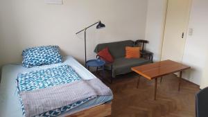 Spacious Rooms in Prague 6 near center