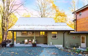 Cowichan Valley Guest Cottage