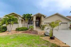 Coastal Haven - Apollo Beach