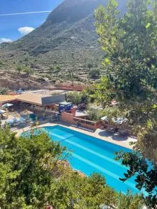 Auberge le Refuge - Aksri