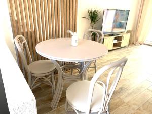 Grain de sable, les pieds dans leau