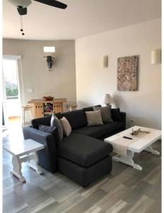 12B - New 2BR, 2BA, Middle Floor Condo, Pool