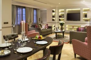 Hotels La Clef Tour Eiffel Paris by The Crest Collection : photos des chambres