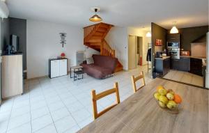 Stunning Home In Angresse With Kitchen