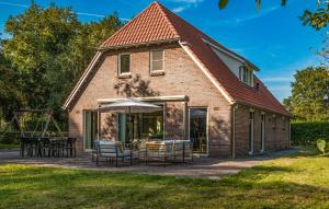 4 Bedroom Lovely Home In Havelte