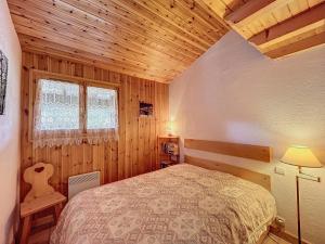 Appartement avec garage proches ski bus à Combloux - FR-1-560-126