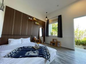 Phòng Giường Đôi Nhìn Ra Vườn (Double Room with Garden View)
