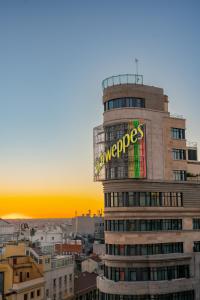 Hostal Charlotte-Gran Vía - Хостелы, Мадрид