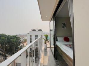 Modern Apartment in Westlake