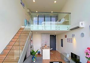 #SP1, Cozy Duplex, Quiet Stay with MRT View