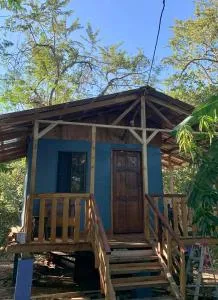 Nieves surf hostel and camping. - 阿维拉纳海滩