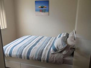 Little Sanctuary Your Perfect Getaway, A Short Stroll to Palm Beach