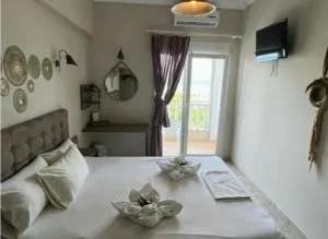 Dionisos Hotel - Kókkinon Nerón