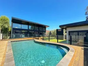 Camberwell Holiday Home With Pool - Camberwell