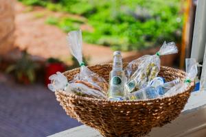 The Botanist Rooms, Ritzou