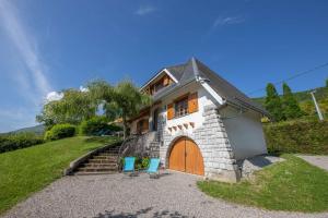 Villas Savoielac - Lac d'Annecy - Sevrier - Bord de lac : Villa Poisson Rouge : photos des chambres