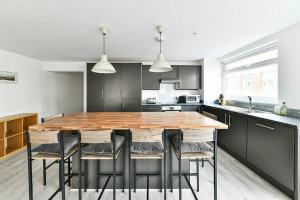 The Elden No2 Fairway Hosting