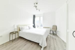 The Elden No5 Fairway Hosting