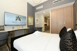 Stylish and Modern Studio at Azizi Riviera - Dubai