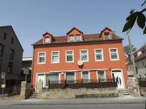 Ferienwohnungen am Hauptplatz - 皮尔纳