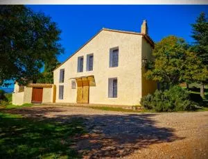 Masía Finca La Sazadilla con Piscina - Los Mases
