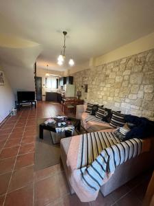 Afytos house