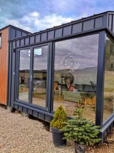 Domek w górach Tiny House Forest Jacuzziwidoki