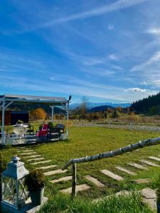 Domek w górach Tiny House Forest Jacuzziwidoki