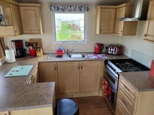 Cosy caravan Sunbeach