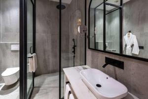 The Earth Amritsar, Trademark Collection by Wyndham