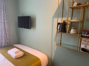 Small Double Room room in Bloomsbury Palace Hotel