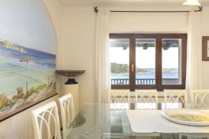 Villa la terrazza sul mare (pieds dans l’eau)