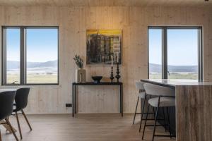 Luxury Golden Circle Villa