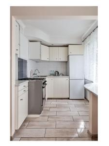 Pod Lipami Homely Apartment by BookingHost