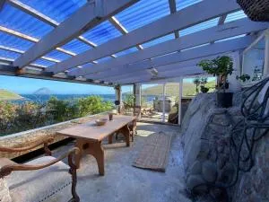 Oceanfront View Country House - (Airport 10 min.) - ميدفاغور