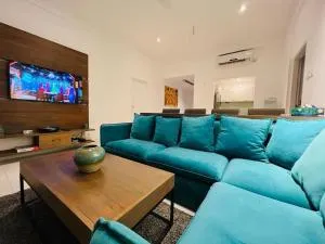 Ocean stays at Mount two Bedroom sea view apartment - Watumulla