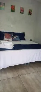 Hospedaria Recanto das Flores, perto Thermas - Charqueada