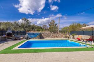 Kuća za odmor ASLAN s bazenom