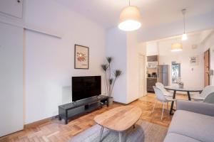 Jardin Maison: Amazing 2Br Apt in Koukaki
