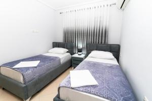 Enzo Apartment Sarande