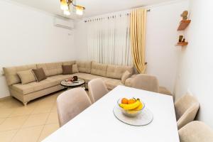 Enzo Apartment Sarande