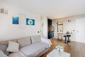 Sunset Apartment