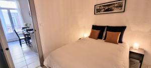 LE MONTMORENCY 35 Authentique Centre Historique Climatisation